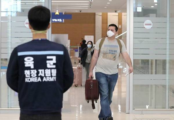 8名外国人入境韩国拒绝隔离被遣返