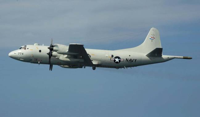 美国军机在中国周边动作频频 一天内同时飞入南海东海黄海上空